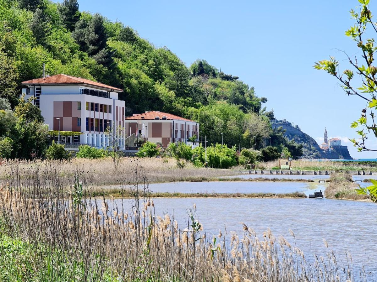 Hotel Oleander - Oleander Resort Strunjan Exterior photo