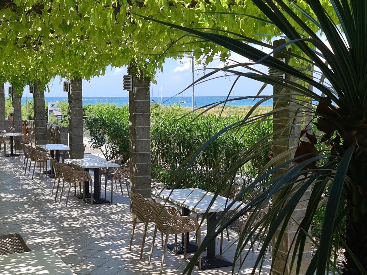 Hotel Oleander - Oleander Resort Strunjan Exterior photo