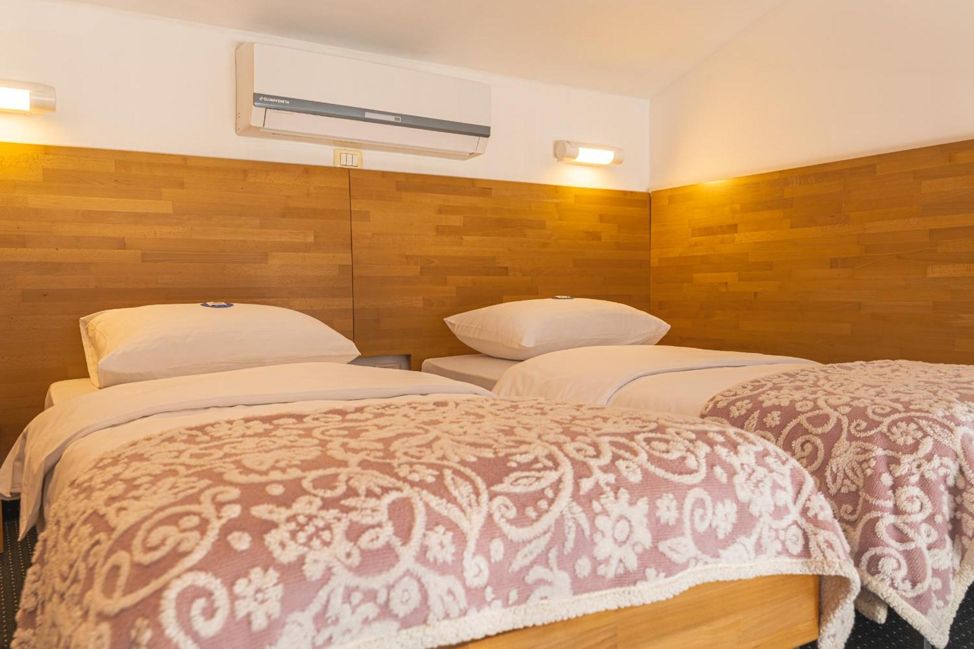 Hotel Oleander - Oleander Resort Strunjan Exterior photo
