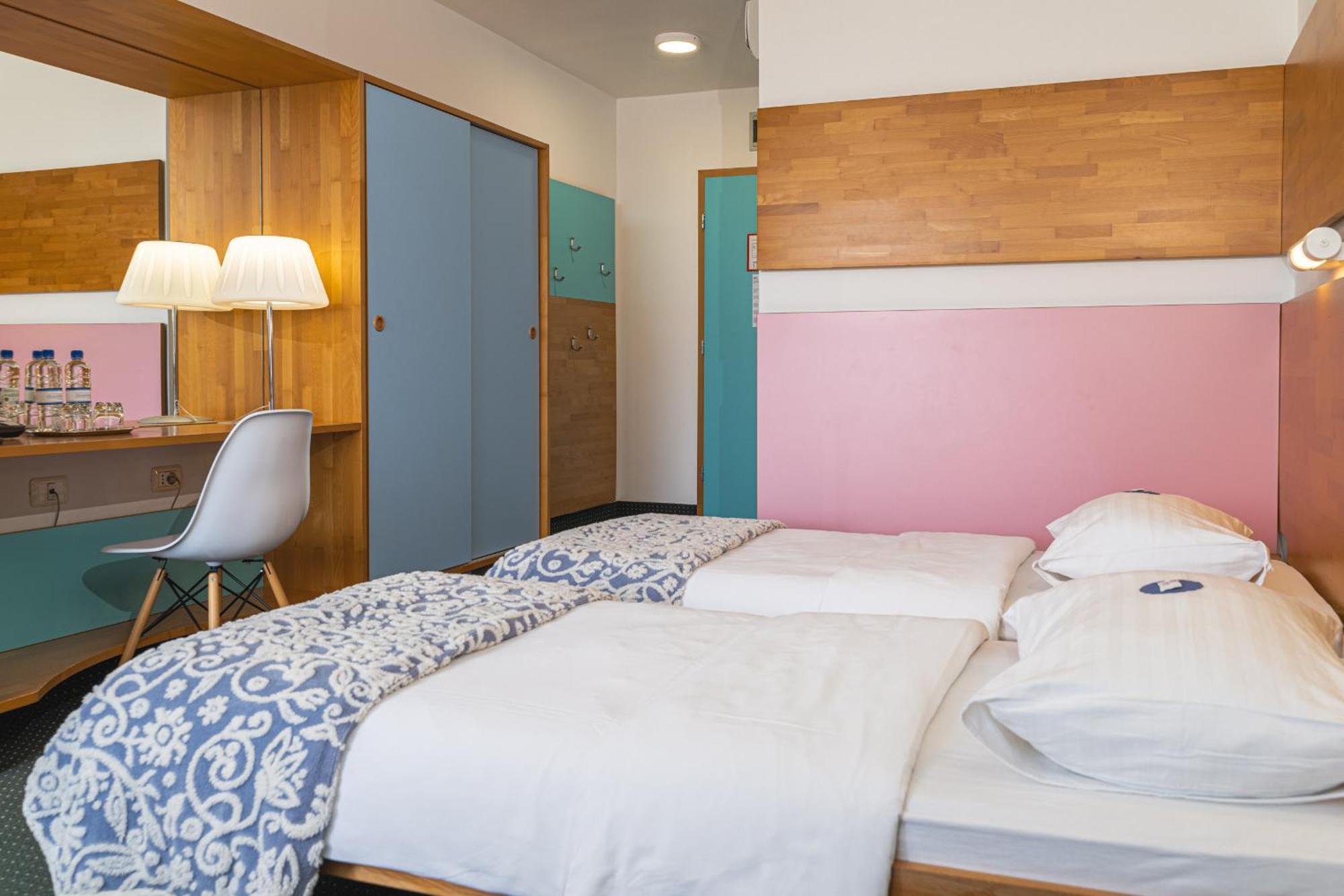 Hotel Oleander - Oleander Resort Strunjan Exterior photo